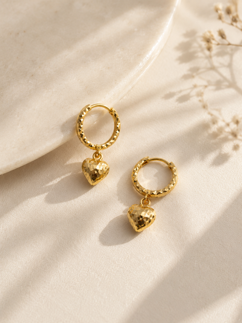 Heart Dangling Gold Earrings - Yellow Gold