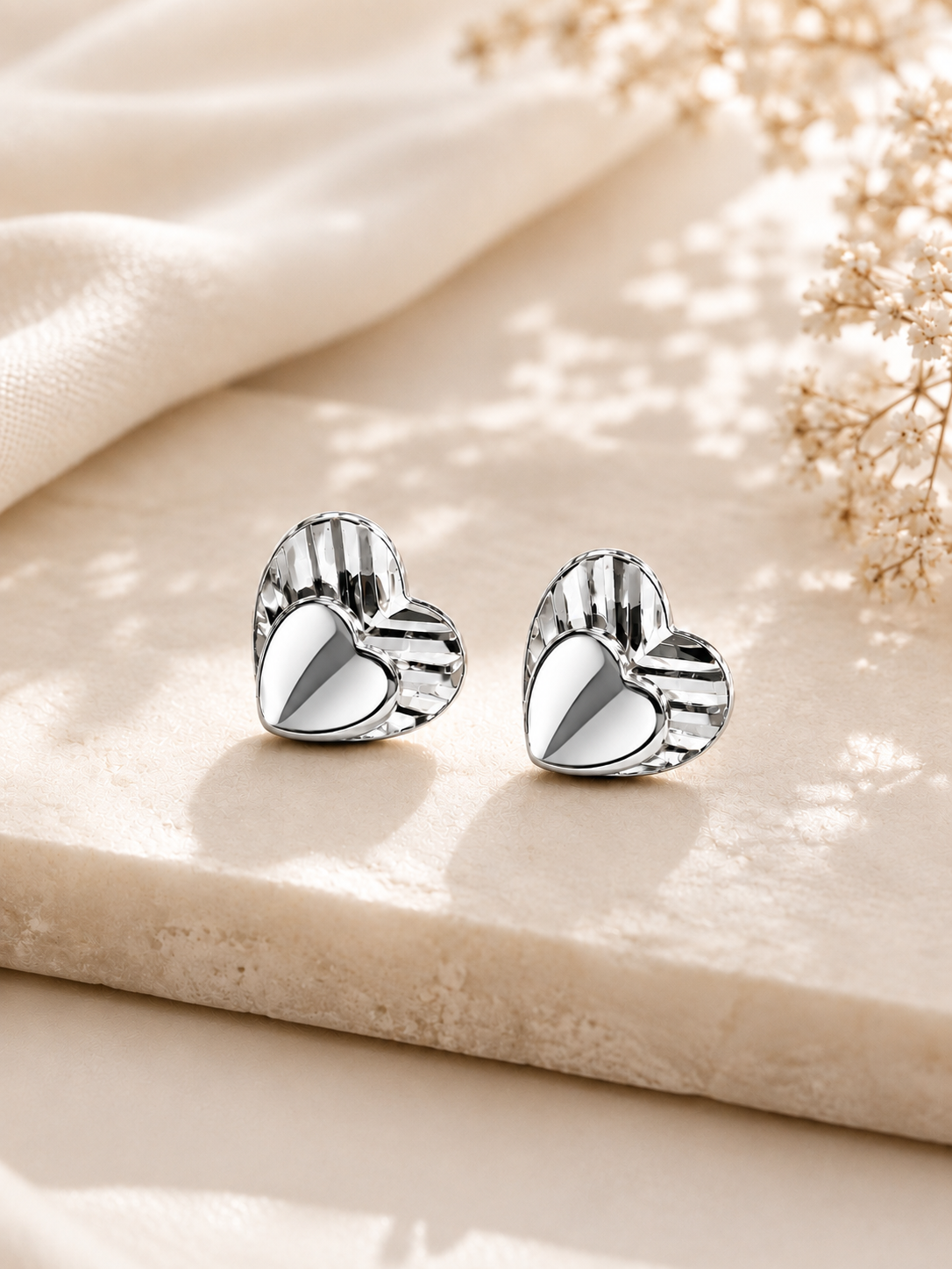 Heart Stud White Gold Earrings