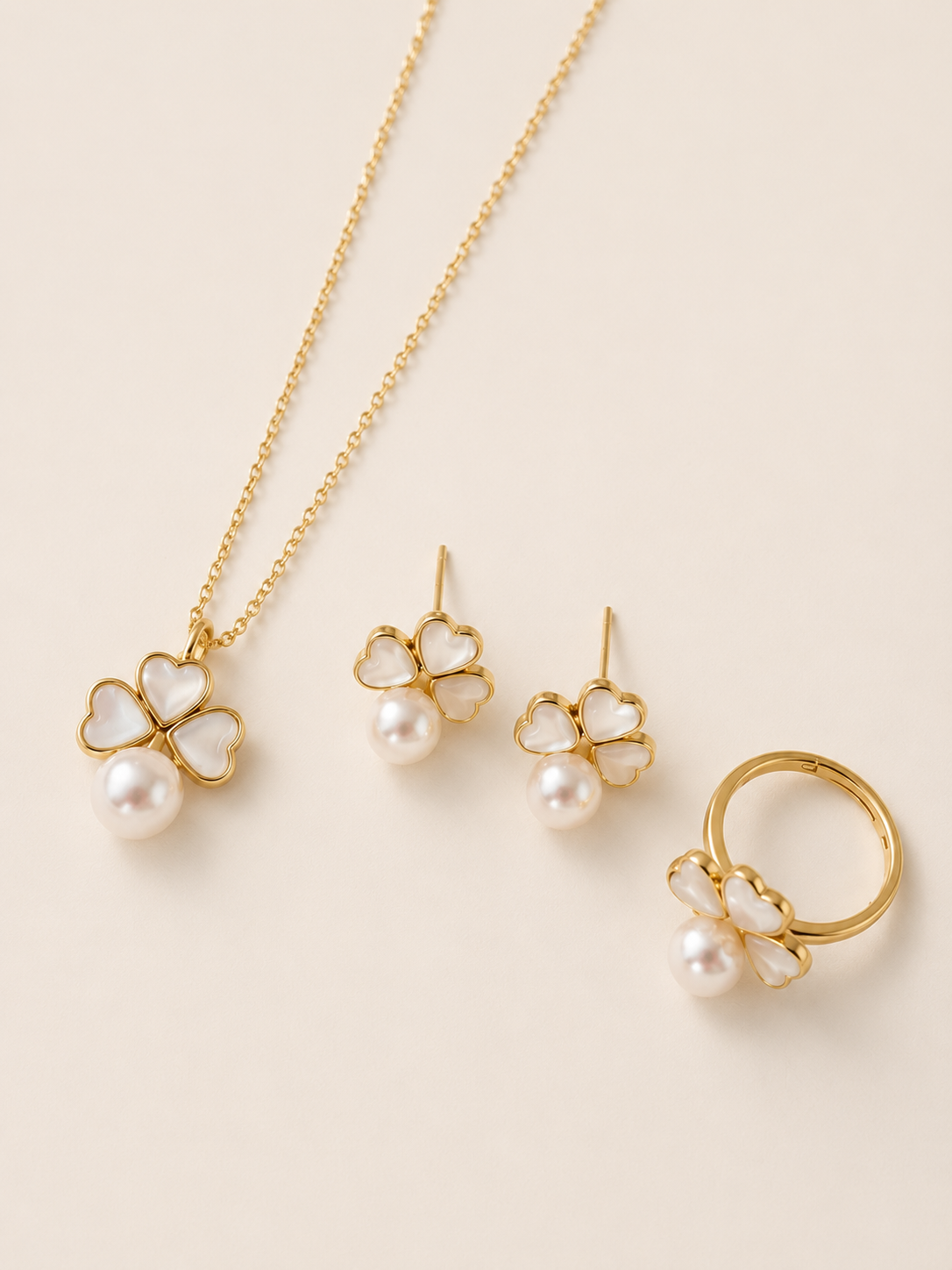 Celine Pearl Set