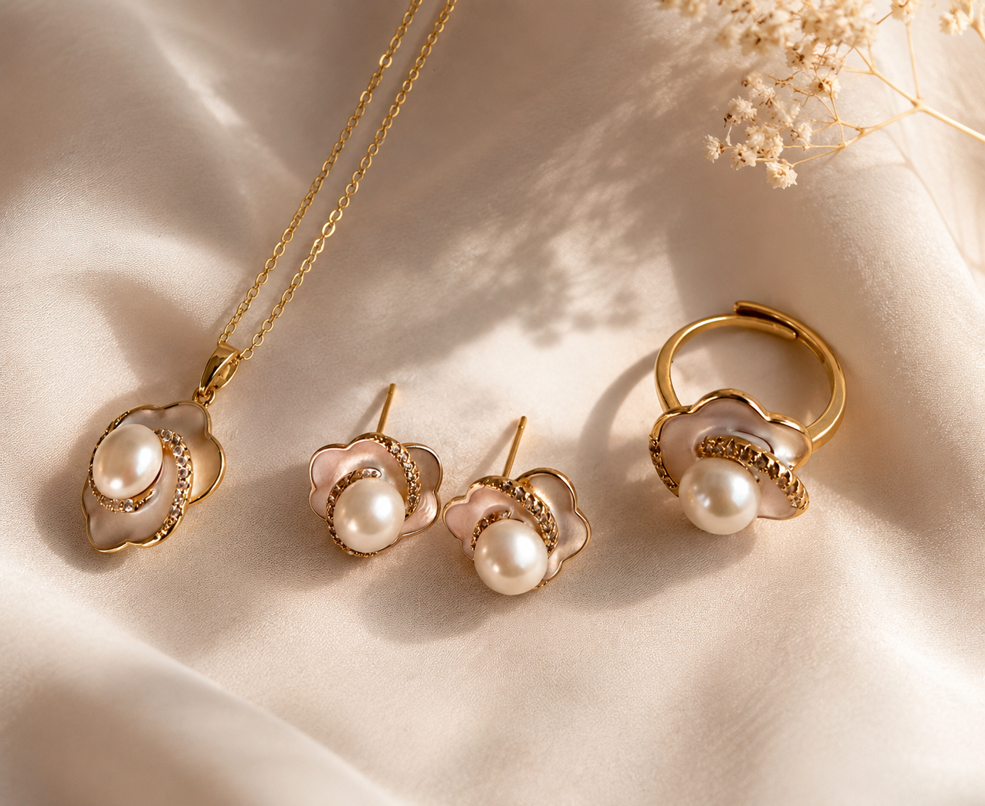 Rosalie Pearl Set